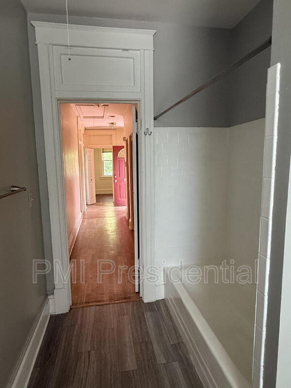 Foto del edificio - 2804 E Leigh St