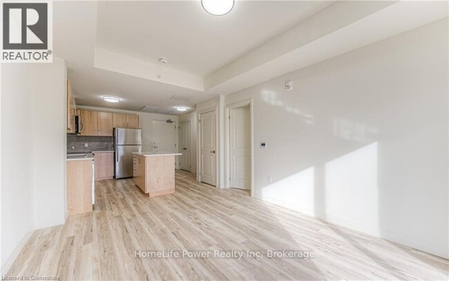 Building Photo - 301-301 Westmount Rd W