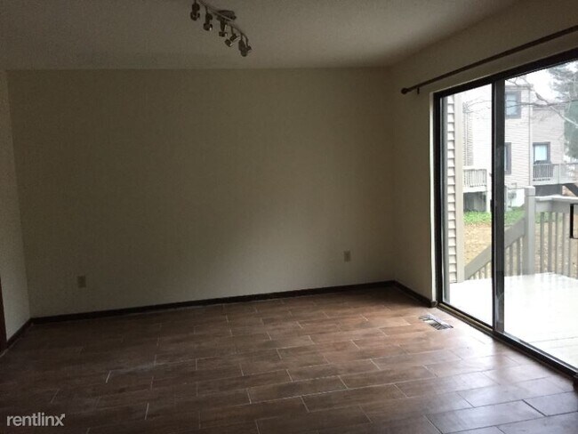 Foto del edificio - 1230 Farmington Ave