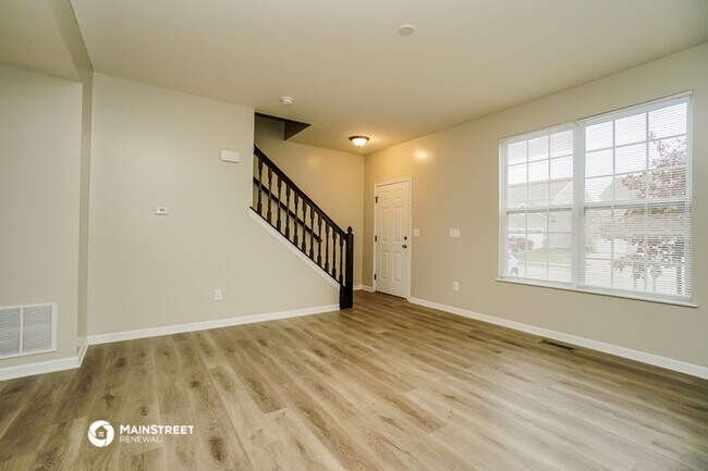 Building Photo - 181 Honey Locust Ln