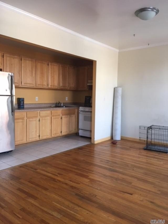 Foto del edificio - 554 Chester St