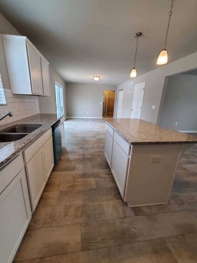 Foto del edificio - 1453 Weatherstone Ln