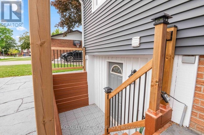 Building Photo - 94 Morgandale Crescent