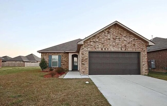 Building Photo - 42481 Baystone Ave