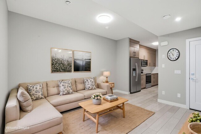 Photo du bâtiment - 9917 Huxbury Dr NE
