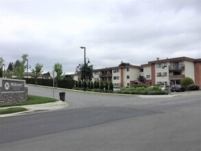 Building Photo - 1909-1909 Salton Rd