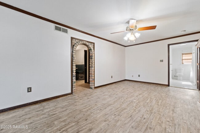 Building Photo - 202 Dublin Cir
