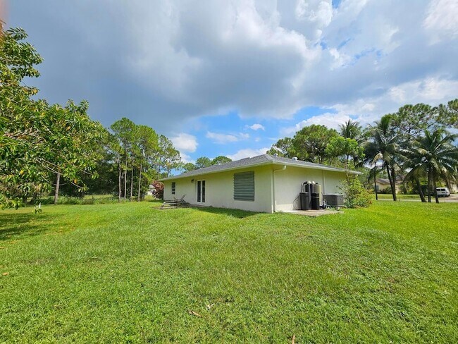 Foto del edificio - 17817 81st Ln N