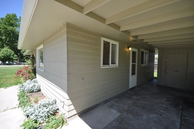 Foto del edificio - Cozy 2 Bed/1 Bath Duplex w/ Great Location
