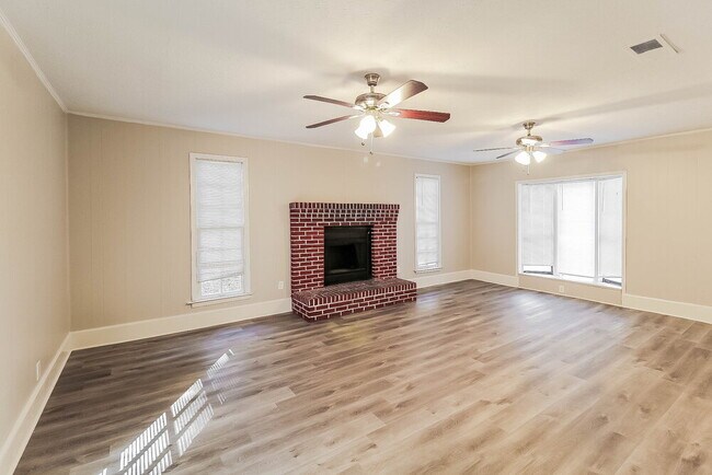 Foto del edificio - 3611 Tufts Ct