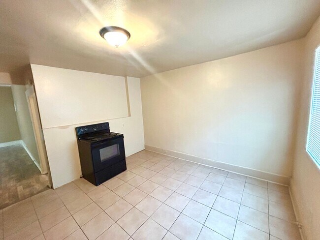 Foto del edificio - Downstairs 1BD/1BA Near San Antonio College – Easy Access, Central Location!
