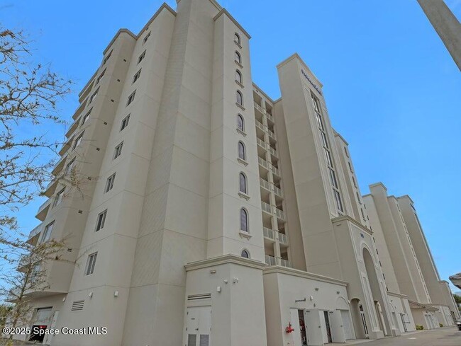 Building Photo - 1435 S Harbor City Blvd