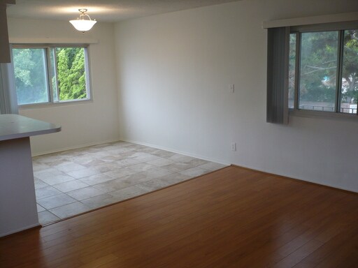Building Photo - 7766 Paseo del Rey