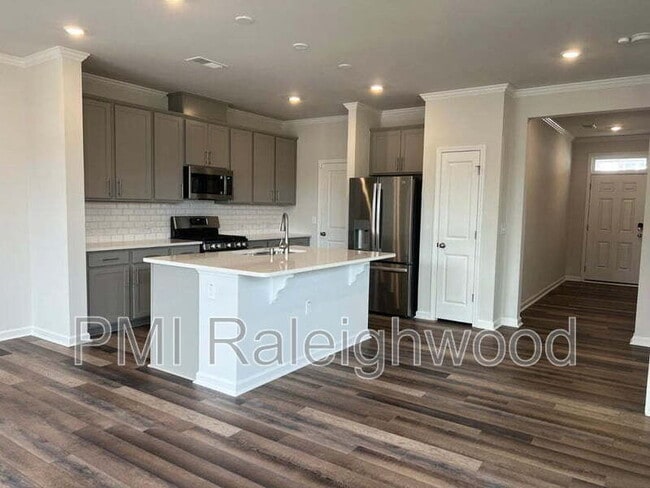 Building Photo - 5028 Arkose Dr