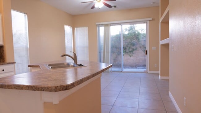 Building Photo - 9205 Guggenheim Ct