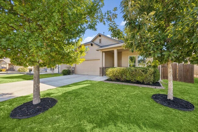 Foto del edificio - 1412 Elbe St