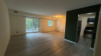 Building Photo - 6270 Edsall Rd