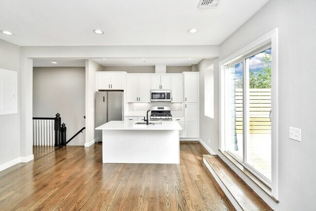 Foto del edificio - 14 Rockland St