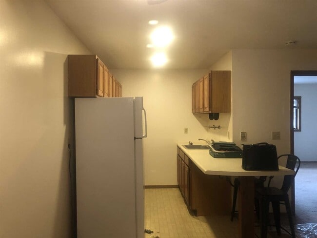 Building Photo - 1225 NY-9G