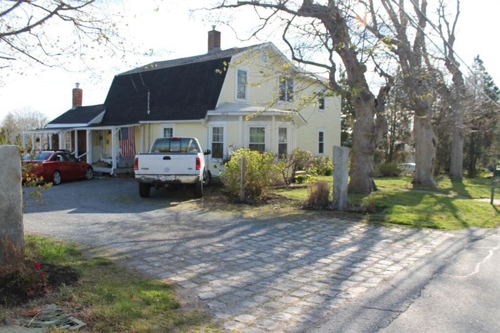 438 Bramans Ln, Portsmouth, RI 02871 House Rental in Portsmouth, RI