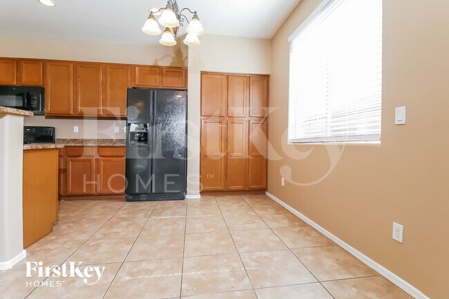 Foto del edificio - 7708 S 68th Dr