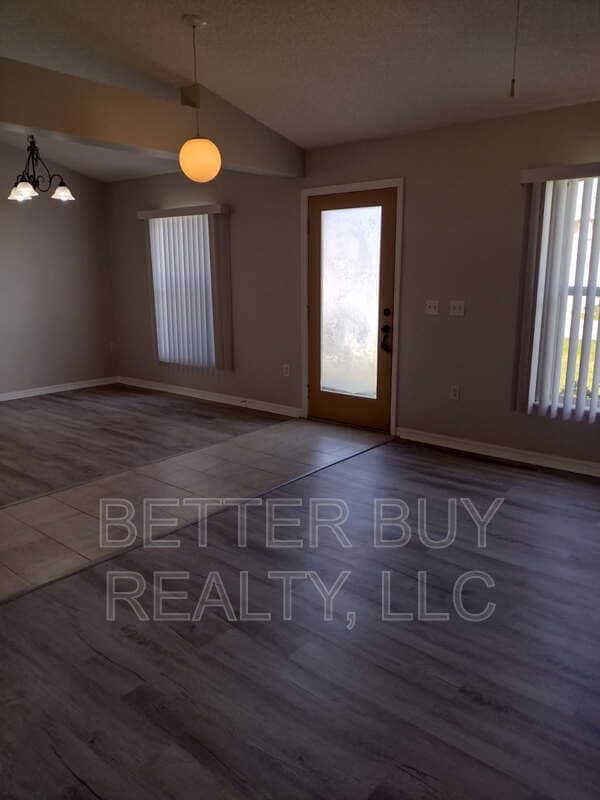 Building Photo - 28 Princess Dolores Ln