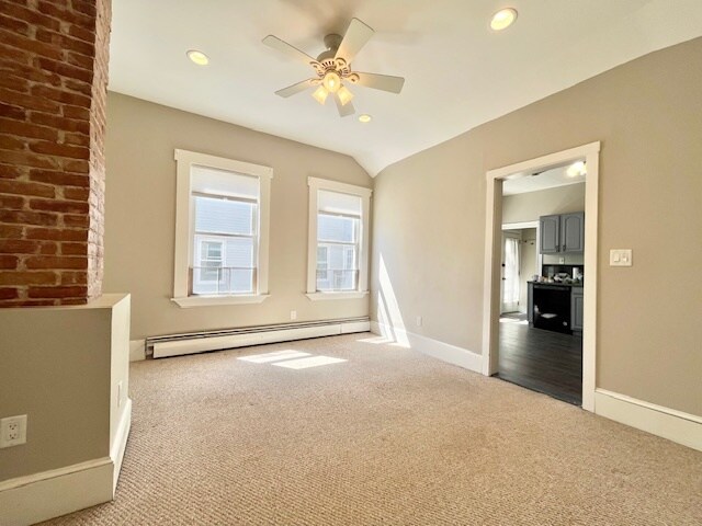 Foto del edificio - 47 Riverdale St