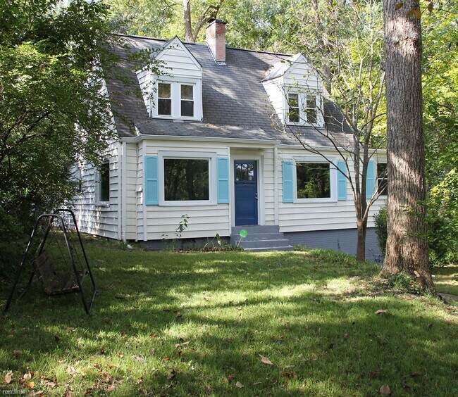 Building Photo - 3 br, 2.5 bath House - 3537 West Hill Street