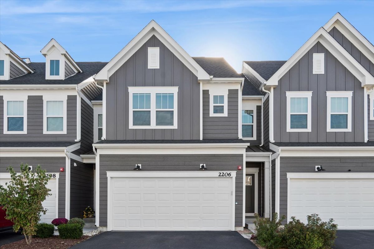 Foto principal - 2206 Weatherbee Ln
