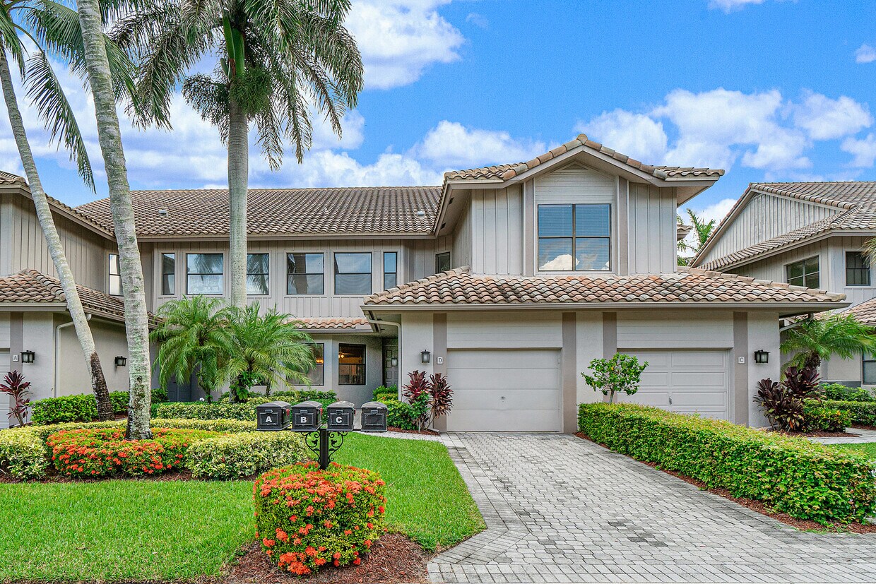 16843 Isle of Palms Dr Unit D, Delray Beach, FL 33484 Condo for Rent in Delray Beach, FL