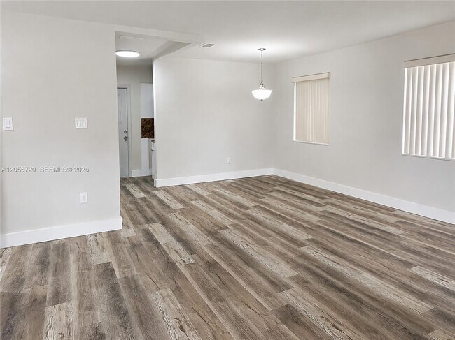 Building Photo - 740 NW 130th St
