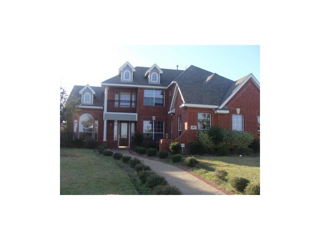 Primary Photo - 601 Daisy Dr