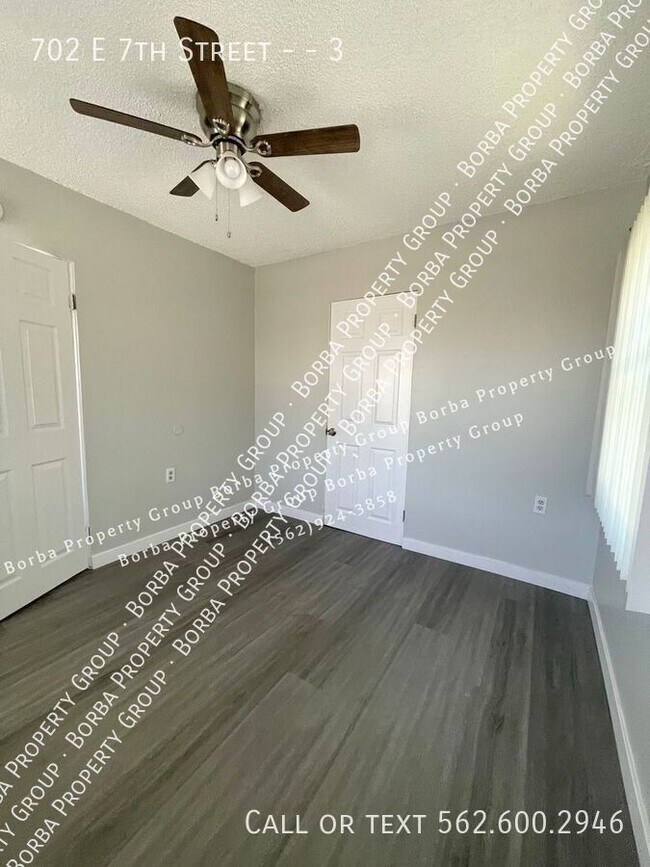 Foto del edificio - 702 E 7th St