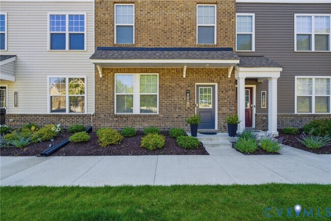 Foto del edificio - 4019 Grand Reserve Ln