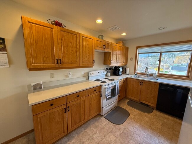 Foto del edificio - 217 E Pkwy Dr