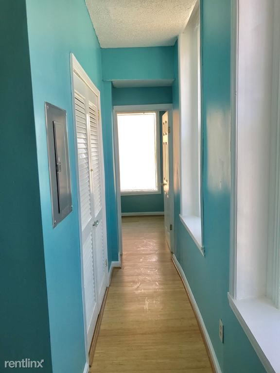 Foto del edificio - 2 br, 1 bath Apartment - 844 N Carey St