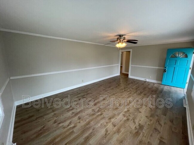 Foto del edificio - 804 Graylyn Dr