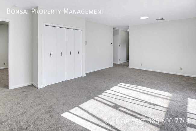 Foto del edificio - 1430 Denver St