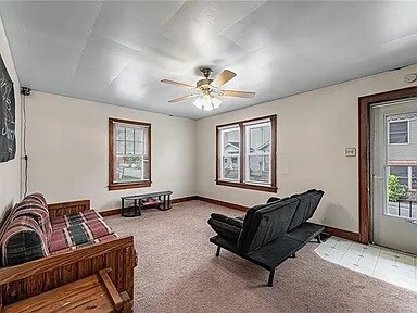 Living room - 675 Washington St