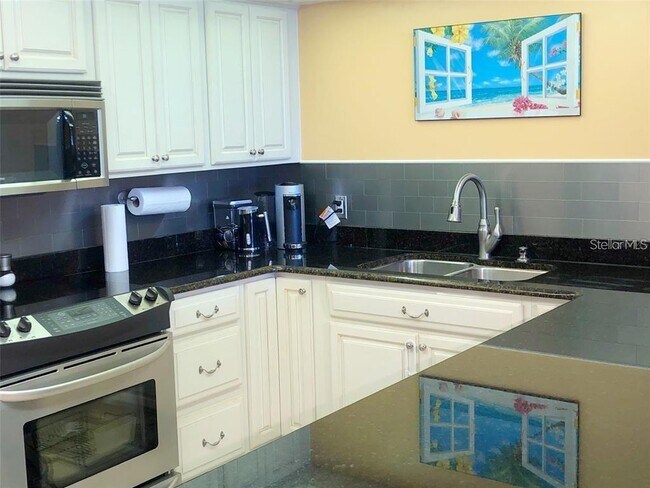 Foto del edificio - 1460 Gulf Blvd