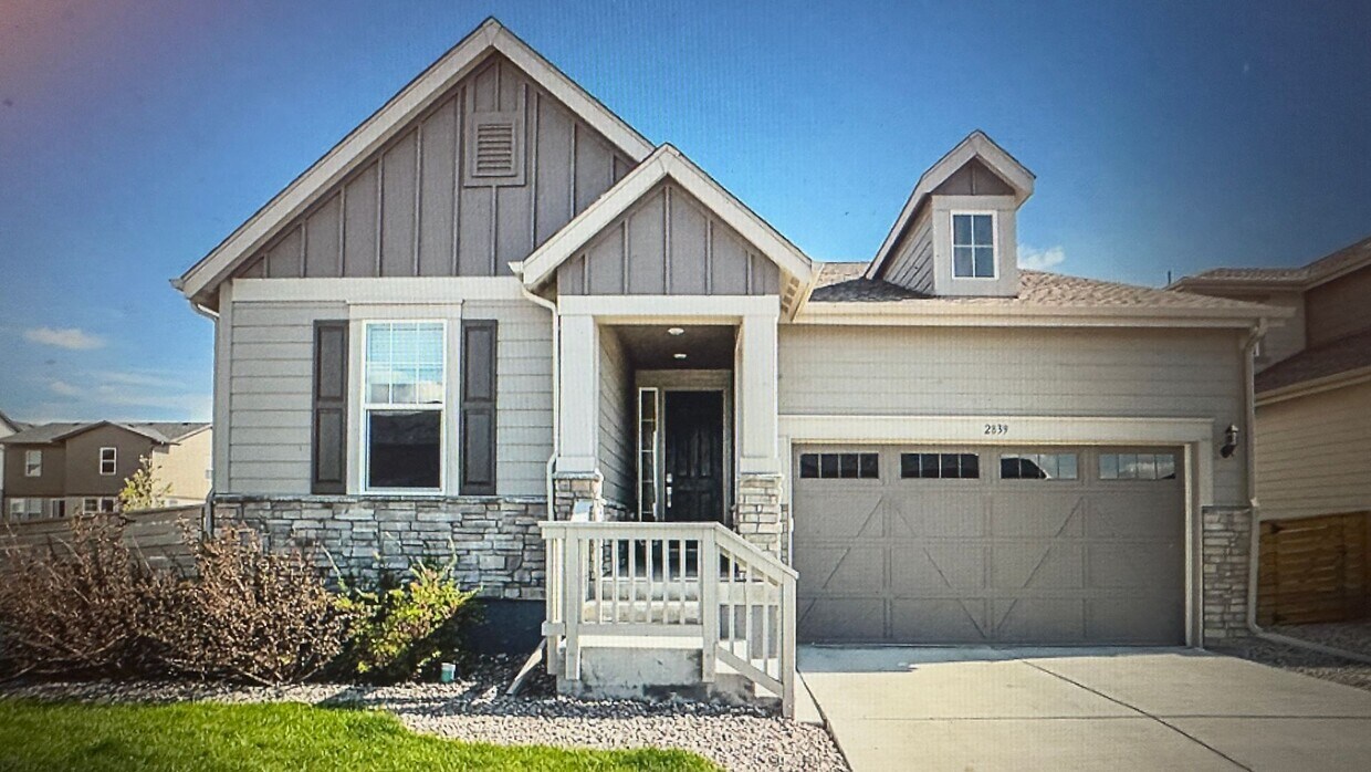 Primary Photo - Great House In Fort Collins