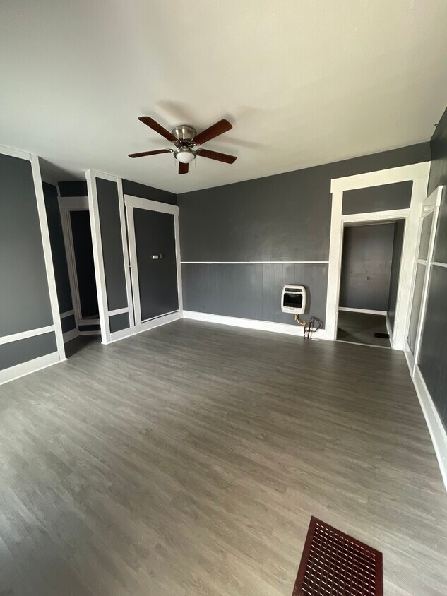 205 W College St, Crawfordsville, IN 47933 House Rental in