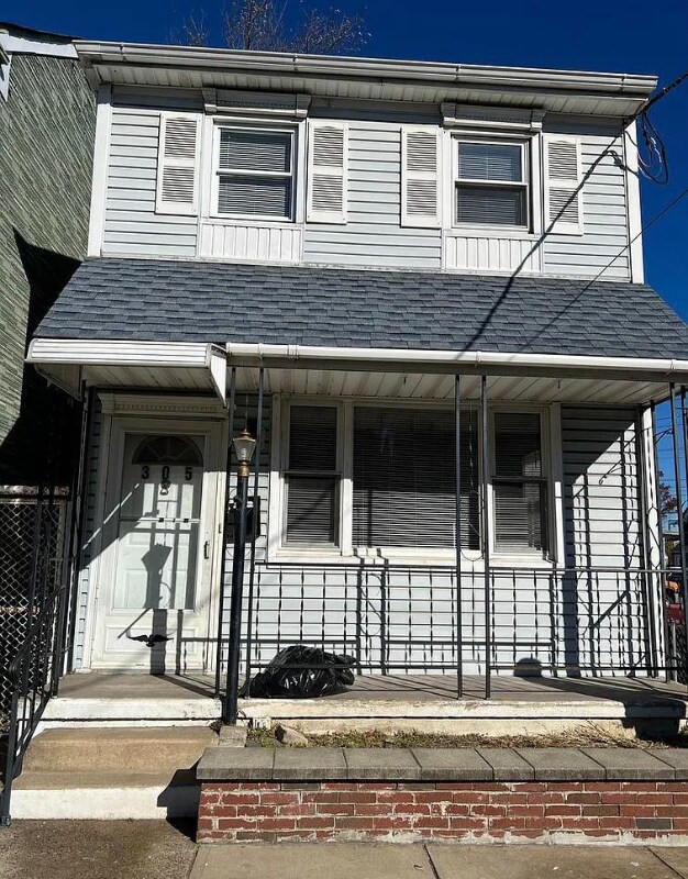 305 Essex St, Gloucester City, NJ 08030 House Rental in Gloucester