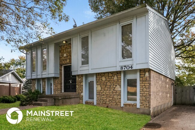 Foto del edificio - 8704 4 Oaks Ct