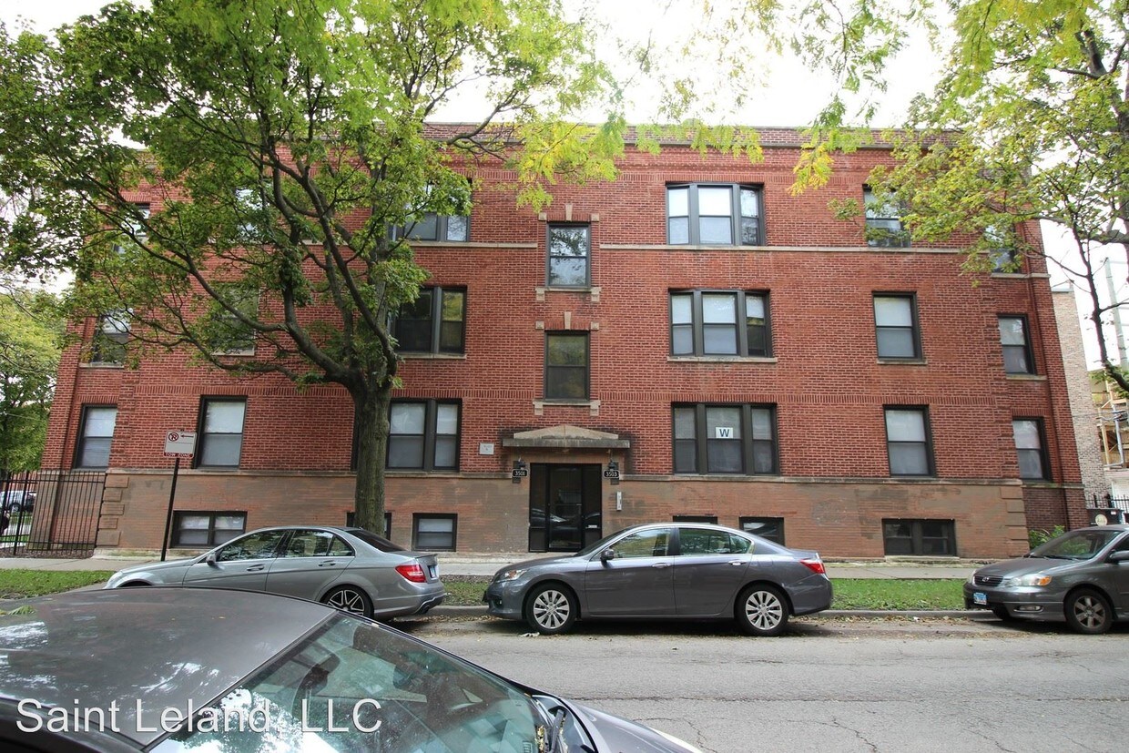 Primary Photo - 3501-3503 W Leland Ave