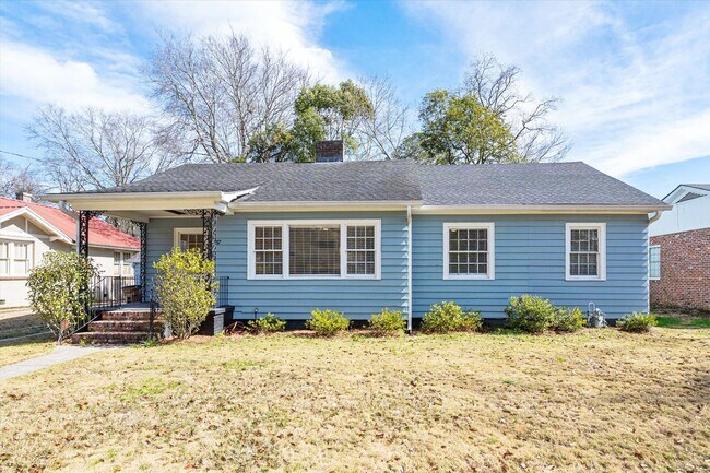 Building Photo - CLASSIC MIDTOWN HOME