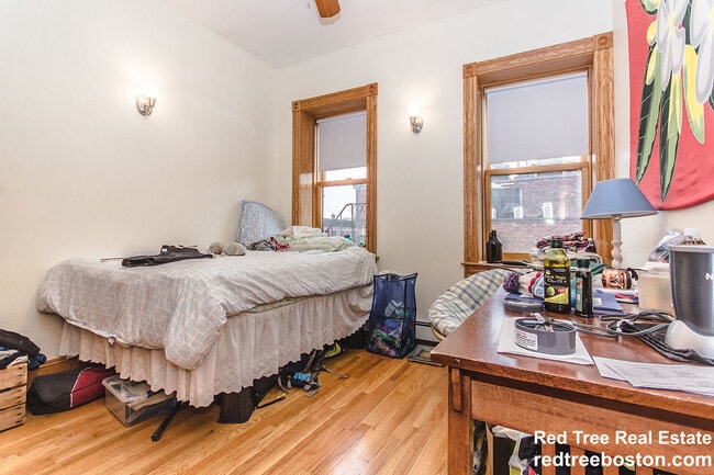 Photo - 97 Myrtle St Apartment