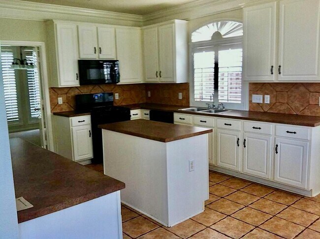 Building Photo - 22546 Bristolwood Ct