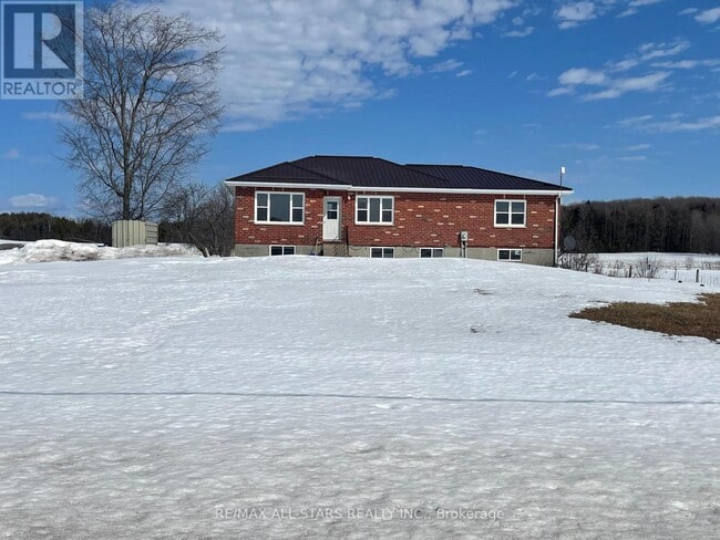 Building Photo - 488 Fenel Rd