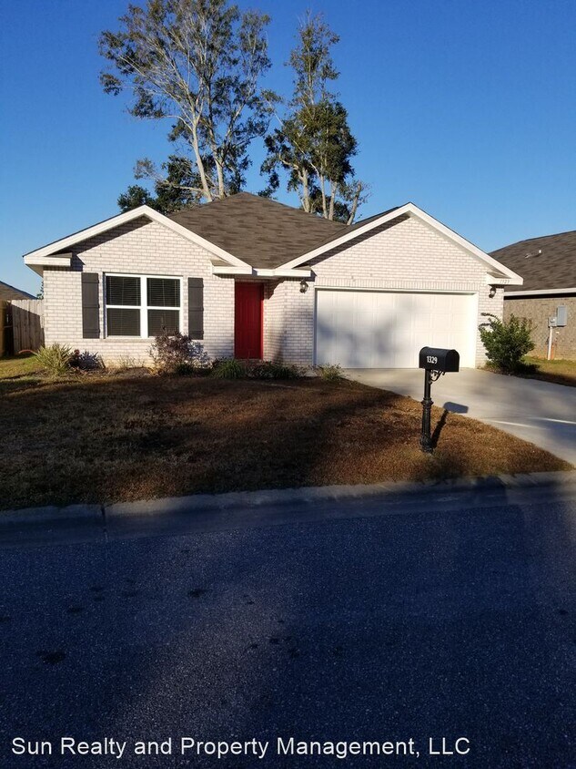 Primary Photo - 4 br, 2 bath House - 1329 Majesty Loop